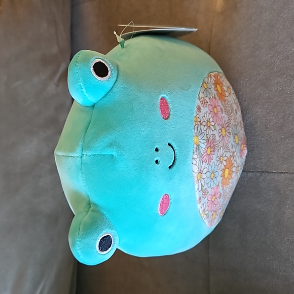 1/$6 or 2/$10 NWT Squishmallow Robert The Frog With Floral Belly. (8 in.) - Picture 6 of 12